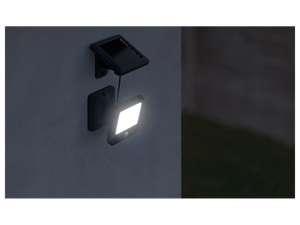 [LIDL] Faro LED ad energia solare con sensore di movimento Livarno (6500K bianco freddo)
