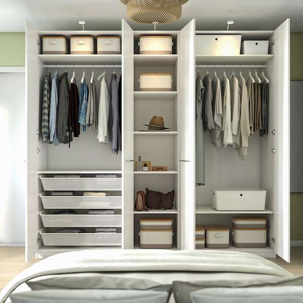 Ikea Composizioni in offerta per la camera da letto Guardaroba PAX