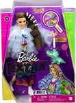 Barbie Extra Bambola Castana con Vestito Arcobaleno [cucciolo di coccodrillo, accessori]